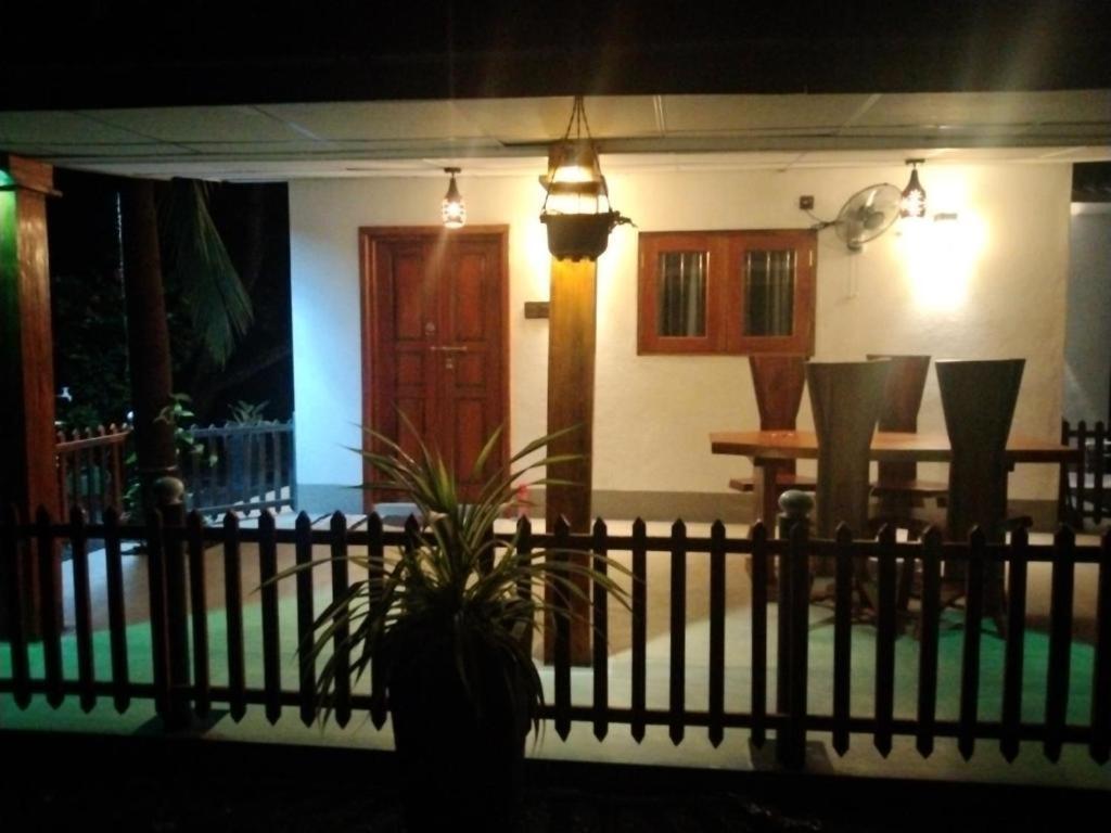 Lovers Green Villa Матара Екстериор снимка